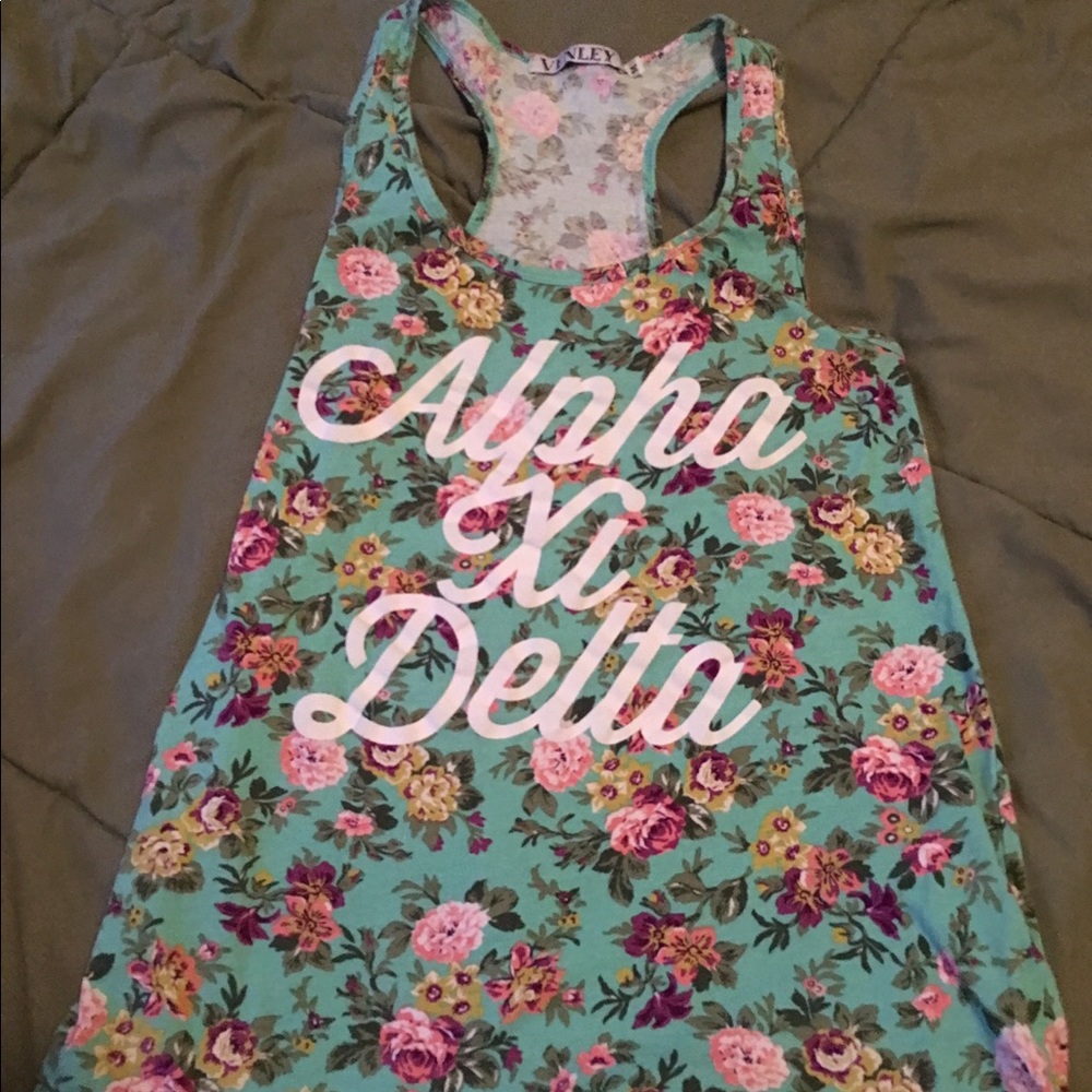 Alpha Xi Delta Medium Tank